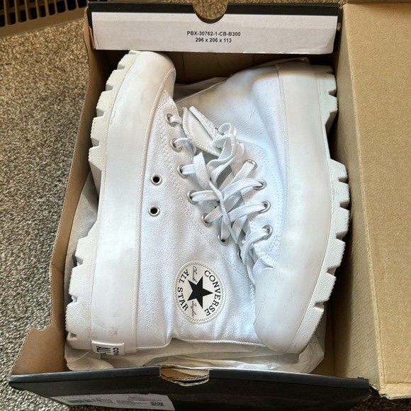 Converse Women's Chuck Taylor All Star Lugged Hi Sneakers - Picture 4 of 4